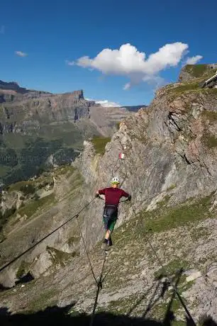 Photo de Erlebnisklettersteig Gemmi Leukerbad