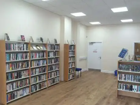 Photo de YMCA Weston Community Library