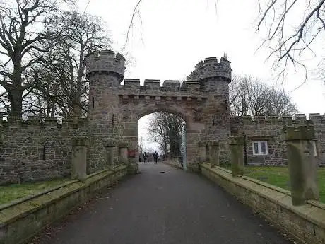 Photo de Hawarden Old Park