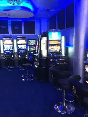 Sala Slot Vlt PERLA