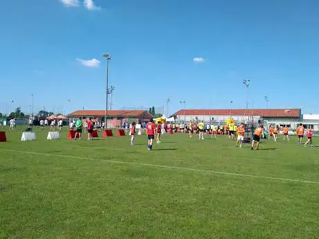 Photo de Campo di Calcio di Fratte