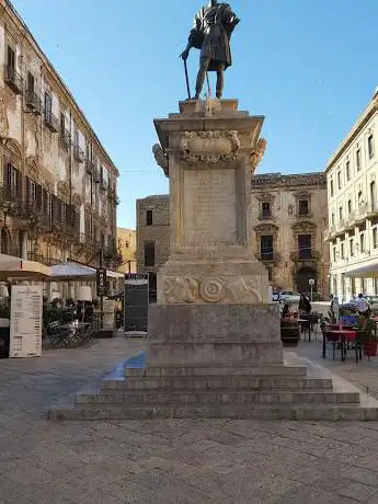 Photo de No Mafia Memorial