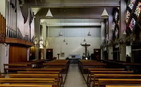 Photo de Église catholique Saint-Pierre-du-Gros-Caillou