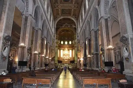 Photo de Basilique San Gennaro fuori le mura