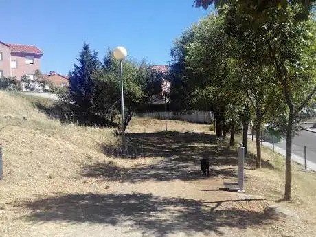 Photo de Zona Esparcimiento Canino Villaquilambre