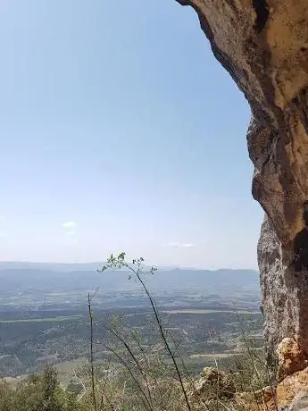 Photo de Gouffre de Garagaï Grotte aux hirondelles