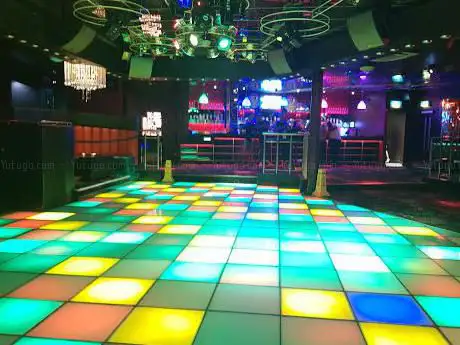 Liquid & Envy Oldham