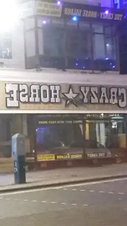 Photo de Crazy Horse Saloon