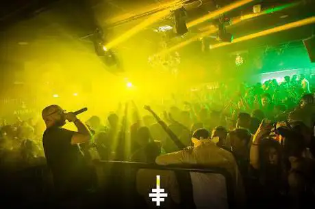 Cabi Club