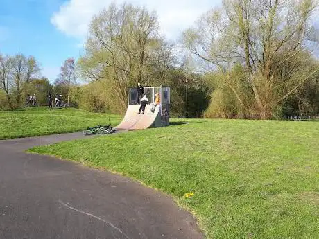 Photo de Lyme Brook Skate Park