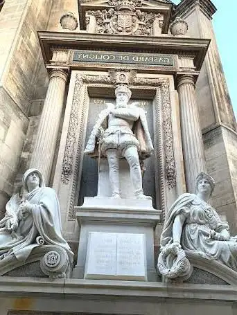 Photo de Monument of Gaspard de Coligny of Châtillon