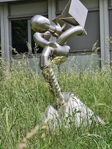 La grande sauterelle