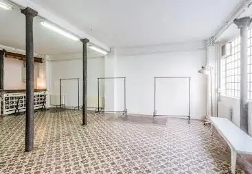 Photo de Galerie des Trois Bornes : Espace à louer