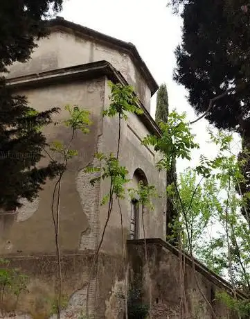 Cappella monumentale famiglia Gioli
