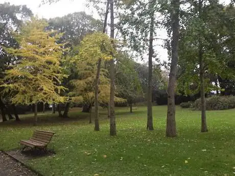 Parc des ChĂȘnes