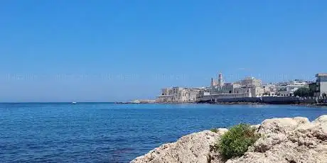 Photo de Vitolo Beach