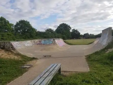 Photo de South Oxhey skatepark
