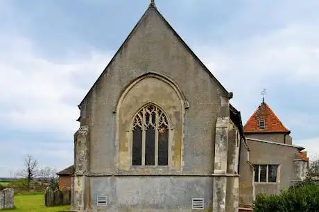 Photo de Elmstead Parish Church St Anne and St Laurence