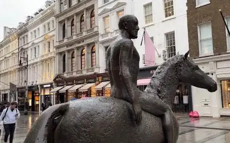 Photo de Churchill & Roosevelt Allies Sculpture