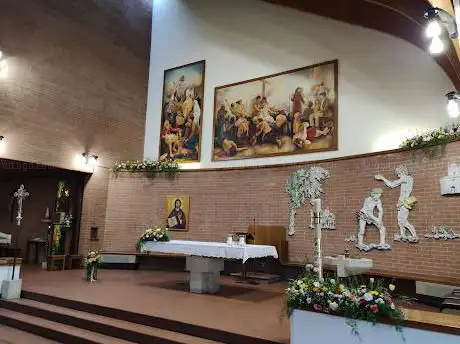 Photo de Chiesa di Santa Teresa del Bambin Gesù