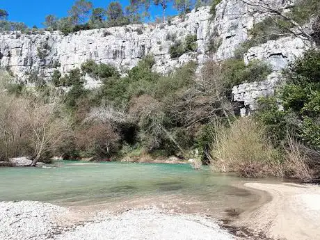 Les berges du Loup