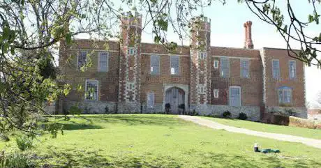 Photo de Shurland Castle