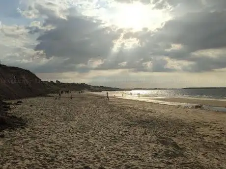 Photo de Naish Beach