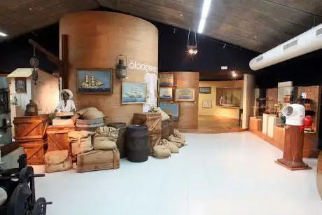 Photo de El Masnou Municipal Nautical Museum