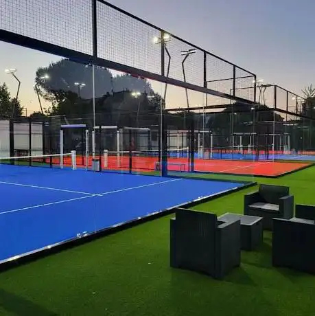 Photo de Heroe's Marina Sport Center