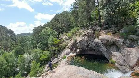 Photo de Merendero Poyales Del Hoyo