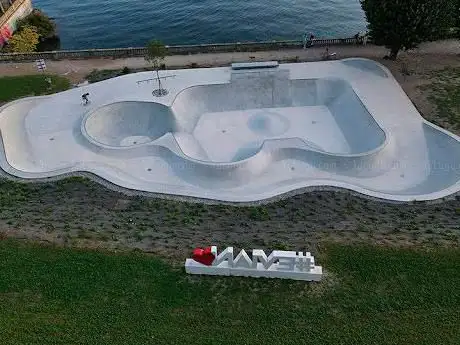 Photo de Skatepark / bowl Evian