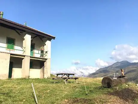 Photo de Rifugio di Sommafiume