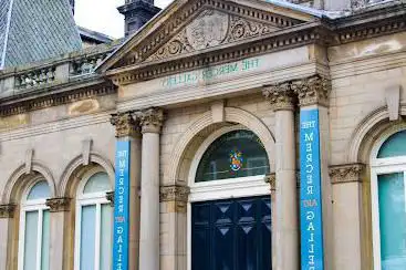 Photo de Mercer Art Gallery