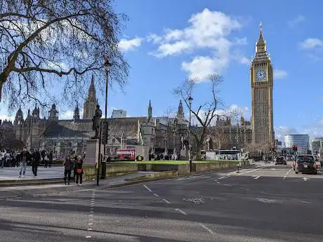 Photo de London with A Local