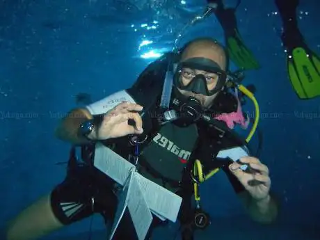 Photo de Diver Team Academy ASD c/o APT Group PADI 5 Star Dive Resort S-25090