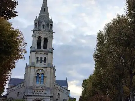 Photo de Église Saint-Pierre de Neuilly-sur-Seine