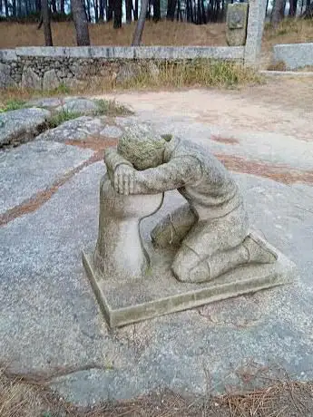 Escultura marinero