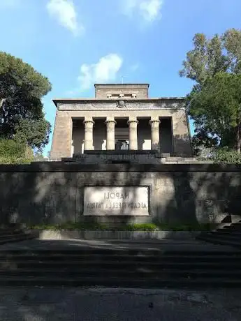 Photo de Mausolée Schilizzi
