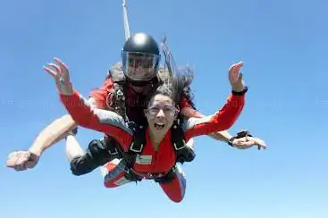 Photo de Helicopter Skydive