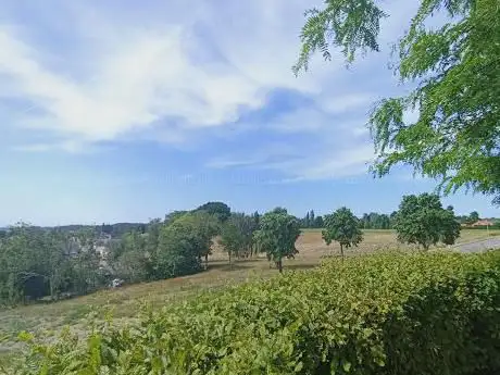 Photo de Uitkijkheuvel Woensdrecht