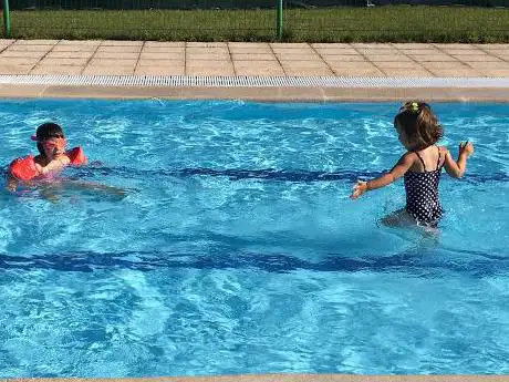 Photo de Piscina Villalcampo