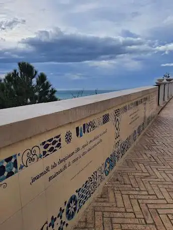 Frasi su marmo - Vasto città di grazia