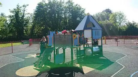 Photo de Grand Street playground