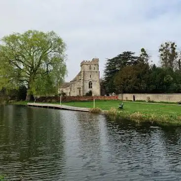 Photo de St Cyr's Church Stonehouse