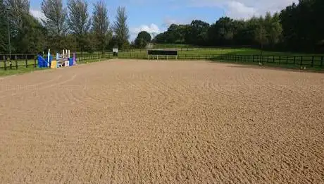 Hmf equestrian livery