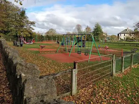 Photo de Firs Field Open Space