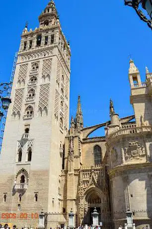 Photo de Monumento a San Juan Pablo II