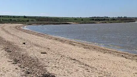 Photo de Coombe Point Beach
