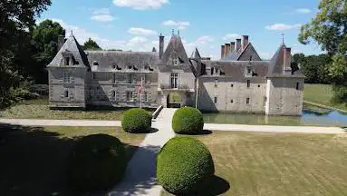 Photo de Château de La Grange (Suilly-La-Tour)