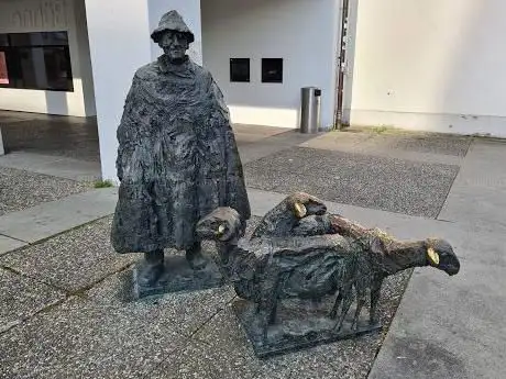 Photo de Shepherd with Sheep